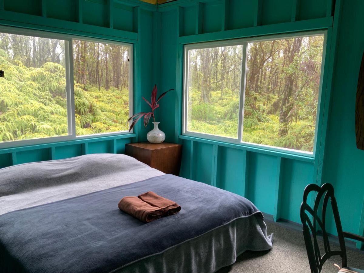 מלון Mountain View Simple Rustic Studio Deluxe Bed In Tropical Fruits Garden מראה חיצוני תמונה