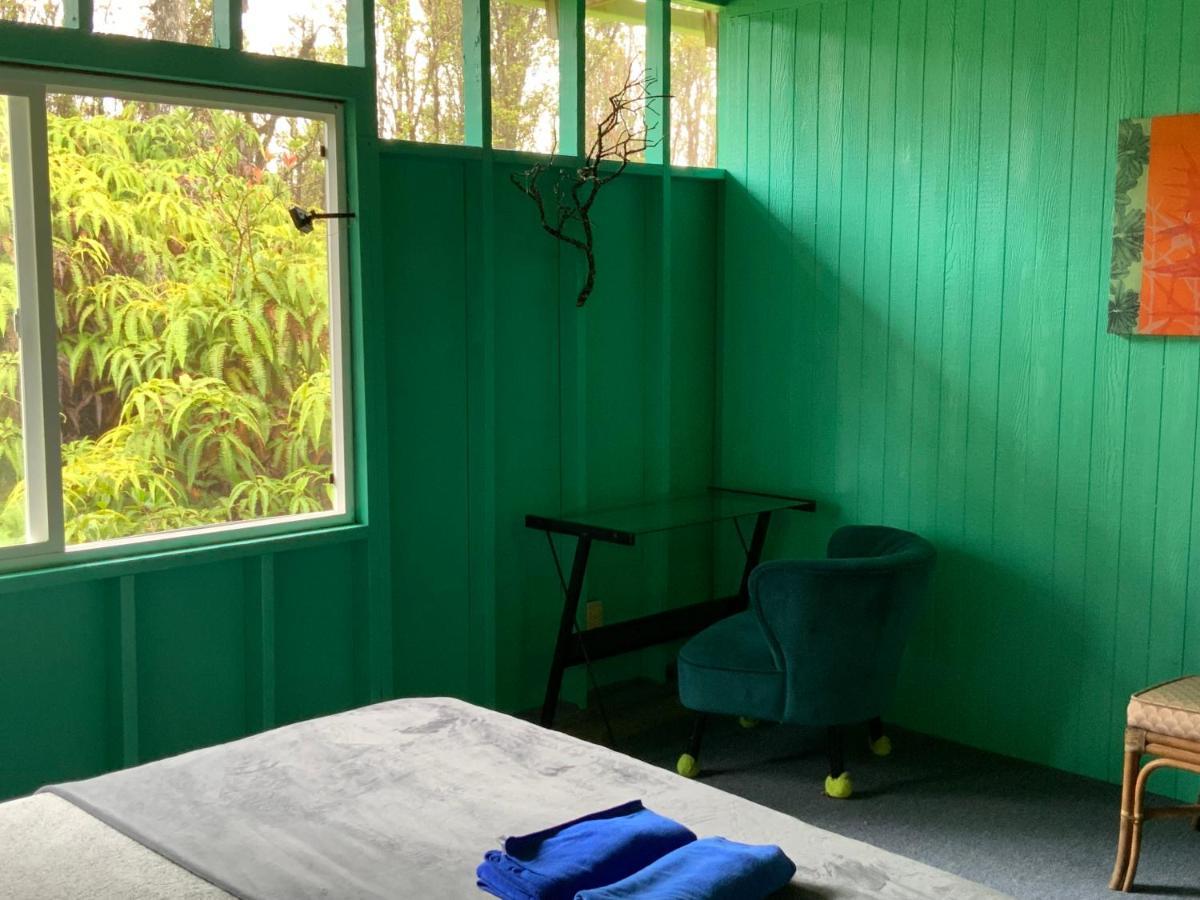 מלון Mountain View Simple Rustic Studio Deluxe Bed In Tropical Fruits Garden מראה חיצוני תמונה